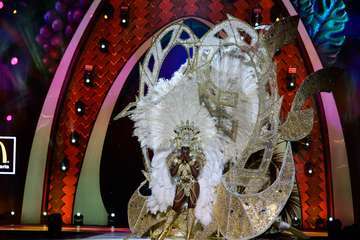 El diseñador teldense Nauzet Afonso vuela con éxito en el Carnaval capitalino (Foto TA)